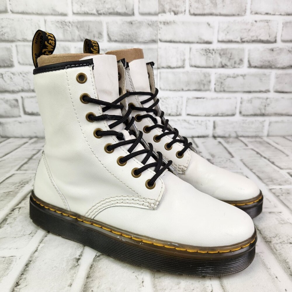 Dr Martens Zavala Women's Sz 7 White Combat Leather Boot 8-eyed Comfort Air Wair